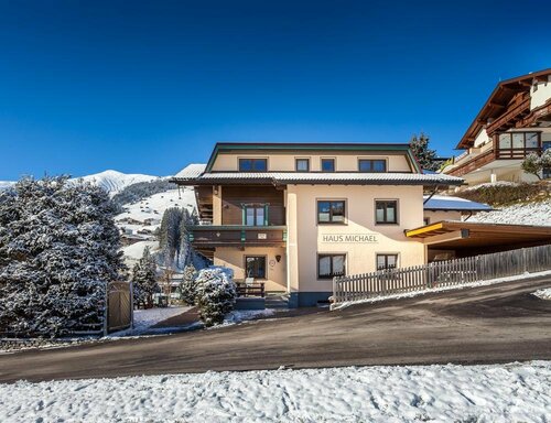 Haus Michael, Забронировать Отель Бизнес-отели Тироля, 4* 5*