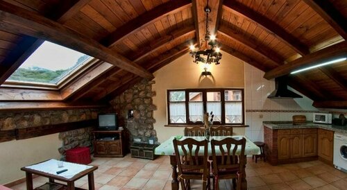 El Invernal de Picos, Varaa Huoneistohotelli Hotellit Picos de Europa pysäköinnillä, Pysäköinti