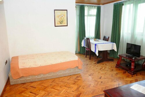 Yeka Guest House, Đặt Nhà khách Khách sạn ở Yeka bao gồm bữa sáng, Bữa sáng