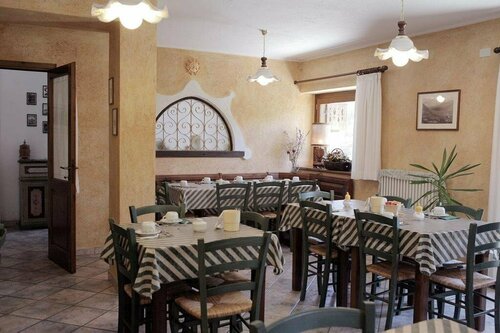 VillAmour Boutique Hotel & SPA, Забронировать Отель Отели Валле д'аосты с бассейном, Бассейн