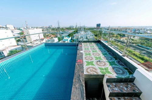 My Family, Prenota Hotel Da Nang Da Nang