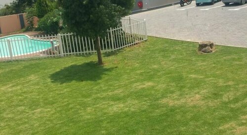 Munisa Guest House, Book Pension Hoteller i Gauteng med parkering, Parkering
