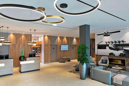Courtyard by Marriott Oberpfaffenhofen Munich South, Rezervovat Hotel Gilching Upper Bavaria
