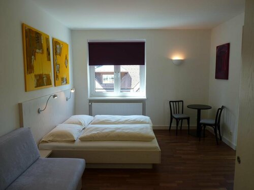 Lffler, Book Hotel Neunkirchen Lower Austria