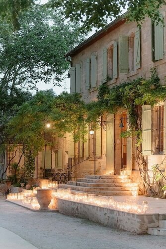 Auberge de la Treille - Chambres dHôtes, Забронировать Хостел Отели Авиньона с бассейном, рядом с Часовая площадь, Бассейн