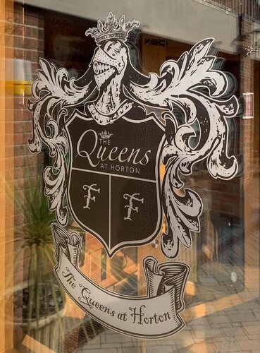 The Queens at Horton, Book Pension Hoteller i Telford med parkering, Parkering
