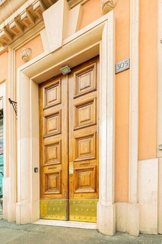Giolitti Suite, Забронировать Отель «постель и завтрак» Вокзал Термини , рядом с Витторио Эмануэле