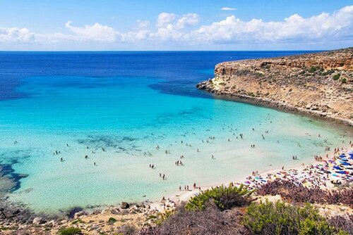 Bed & Breakfast Plaza, Забронировать Отель Лампедуза Италия, рядом с Cala Creta Beach