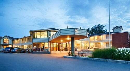 Charlottetown Inn & Conference Centre, Забронировать Отель СПА-отели Шарлоттауна, рядом с St. Dunstan's Basilica, SPA-услуги