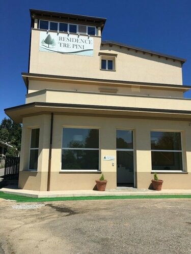 Residence Tre Pini, Book Lejlighed Carate Brianza Lombardiet