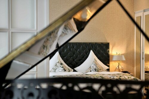 Kastens Hotel Luisenhof Superior, Rezervasyon Otel Hannover otoparklı oteller, Pavillon Kültür Merkezi yakınında, Otopark