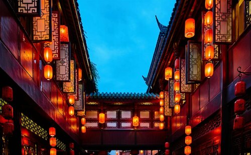 Minshan Lhasa Grand Hotel, Забронировать Отель Отели Чэнду с парковкой, рядом с Древняя улица Цзиньли, Парковка