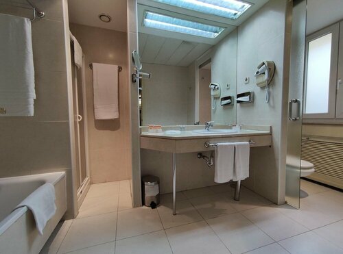 Hotel Cortezo, Забронировать Отель Отели Мадрида 3 звезды, рядом с Королевский театр, 3*