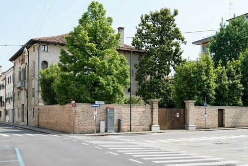 Palazzo Raspanti, Забронировать Отель Тревизо Венето, рядом с Выставочный центр Ca' dei Carraresi