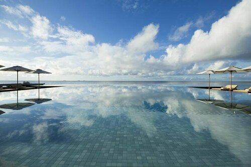 Per Aquum Huvafen Fushi, Prenota Hotel Hotel a Northern Atolls con piscina, Piscina