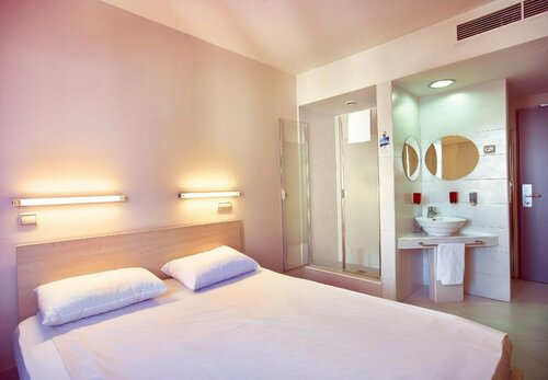 Hello Hotels Bucuresti Gara de Nord, Prenota Hotel Settore 1 