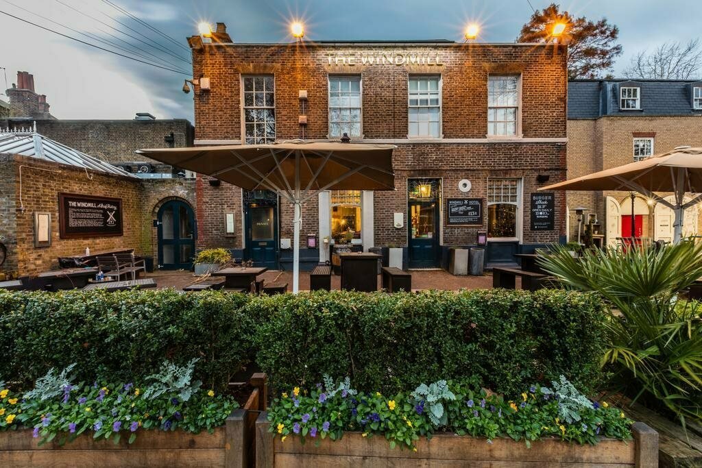 Windmill Clapham