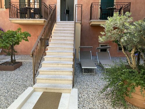 Hotel Del Porto, Забронировать Отель Отели в центре Торри-дель-Бенако, в центре