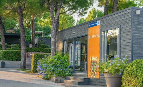 Camping Village La Gardiola, Забронировать Отель Брешиа Ломбардия