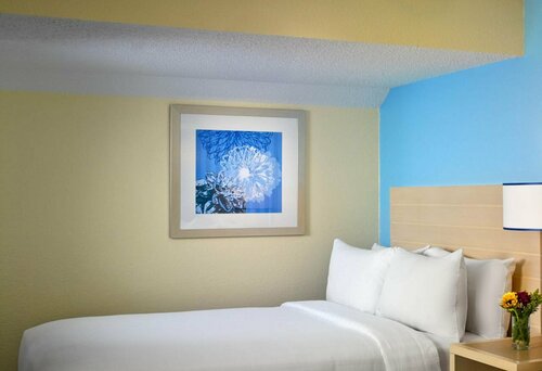 Residence Inn Chicago Lombard, Забронировать Отель Отели Ломбарда с бассейном, рядом с Торговый центр "Йорктаун", Бассейн
