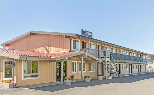 Newport Travelodge, Varaa Hotelli Newport Oregon Coast