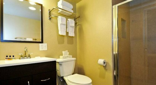 Bearfoot Inn, Забронировать Отель Палм-Спрингс Coachella Valley, рядом с Ruth Hardy Park