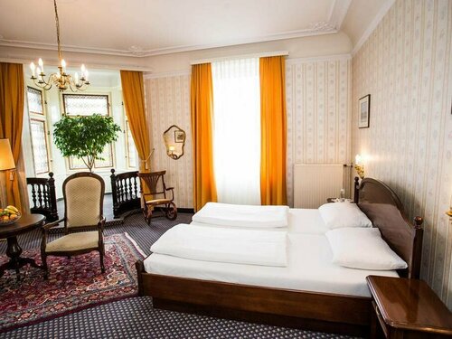 Hotel Atlanta, Забронировать Отель Отели Вены с парковкой, рядом с Театр Ин дер Йозефштадт, Парковка