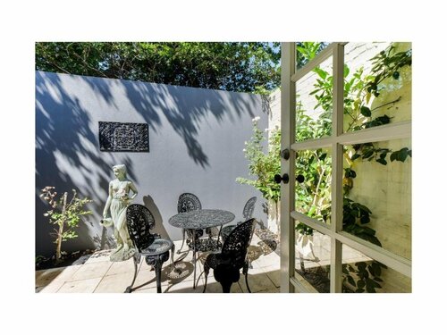 Boutique Stays - Brighton Rose, Забронировать Бутик-отель Отели Мельбурна с парковкой, Парковка