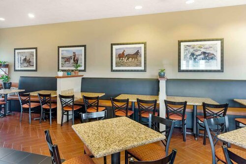 Best Western Plus The Inn at Horse Heaven, Забронировать Отель СПА-отели Проссер, рядом с Prosser Vintner s Village, SPA-услуги