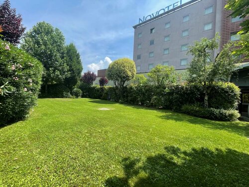 Novotel Brescia 2, Забронировать Отель Отели Брешиа с питанием, Пансион