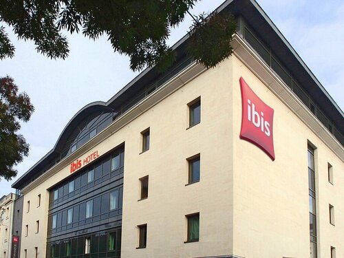 ibis Rouen Champ de Mars, Varaa Hotelli Rouen Seine-Maritime