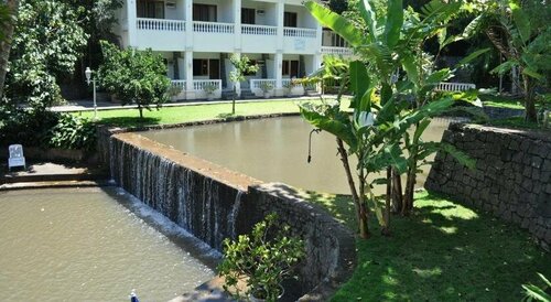 Hotel Mercedes, Забронировать Отель Отели Ильябела с бассейном, рядом с Пляж Garapocaia, Бассейн