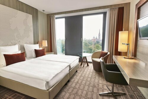 Steigenberger Hotel Bremen, Забронировать Отель Отели Бремена с питанием, Пансион