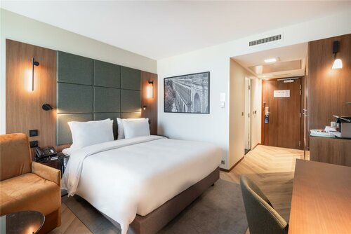 Radisson Blu Hotel, Montpellier, Забронировать Отель Отели Монпелье с завтраком, рядом с Средневековая Миква, Завтраки