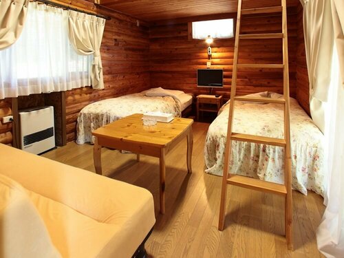 Cottage in Log Cabin, Забронировать Дом для отпуска Каруидзава Нагано, рядом с Karuizawa Kogen Church