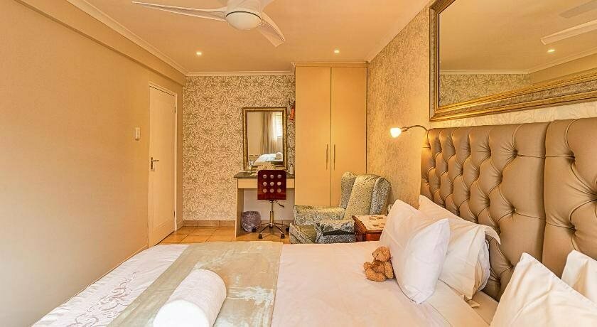 Sunnyside Suites
