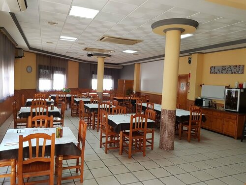 Hostal el Paso, Забронировать Отель Онда Castellon Province, рядом с Замок в Онде