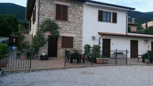 Appartamenti Elisa, Buchen Sie Hotel Rivotorto Umbrien