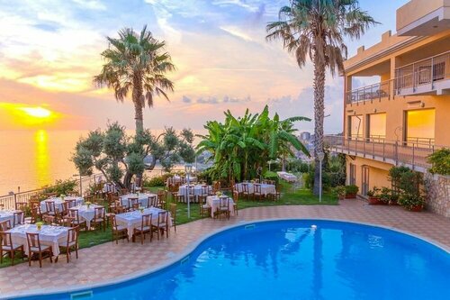 Nettuno Hotel Palace, Boek Hotel Hotels in Calabrië met ontbijt, Ontbijt