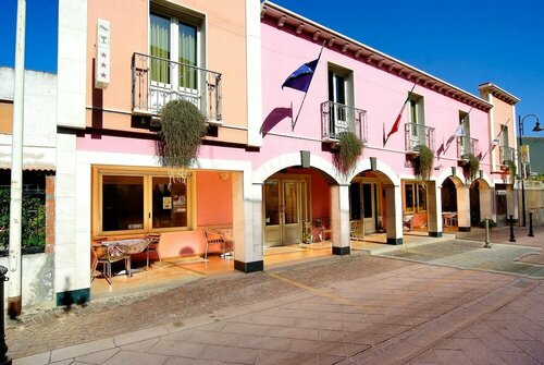 Hotel Del Corso, Забронировать Отель Отели Пула 4 звезды, 4*