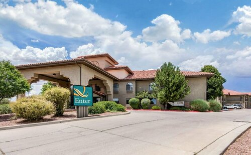 Quality Inn & Suites Gallup I-40 Exit 20, Buchen Sie Hotel Gallup New Mexico