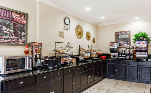 Ramada by Wyndham San Diego Poway Miramar, จอง โรงแรม Poway San Diego County