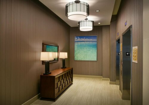 Four Points by Sheraton Coral Gables, Забронировать Отель Корал-Гейблс Майами-Бич