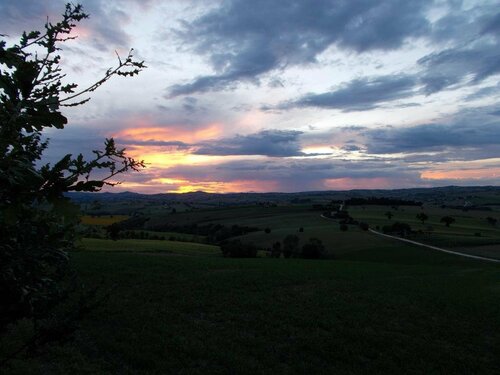 B&B Dolcedimora, Book Bed and Breakfast Hoteller i Appignano med parkering, Parkering