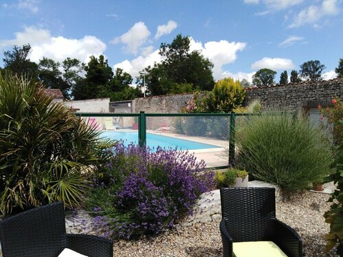 L'Adalie, Buchen Sie Hotel Perignac Frankreich