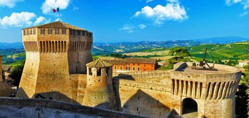 B&B Camera con Vista, Rezerwuj Bed and Breakfast Hotele w Romagna z parkingiem, Parking