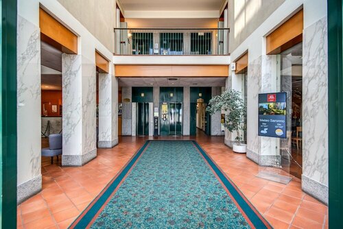 Hotel Della Rotonda, Book Hotel Hoteller i Saronno med pool, Swimmingpool