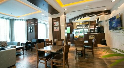 Regent Hotel Apartments, Забронировать Апартаменты/квартира Отели Кувейта с бассейном, рядом с Souq Al Kuwait, Бассейн