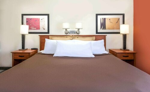 Travelodge by Wyndham Jackson, Buchen Sie Hotel Jackson Michigan
