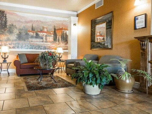 Comfort Inn & Suites Ukiah Mendocino County, Réserver Hôtel Ukiah Californie
